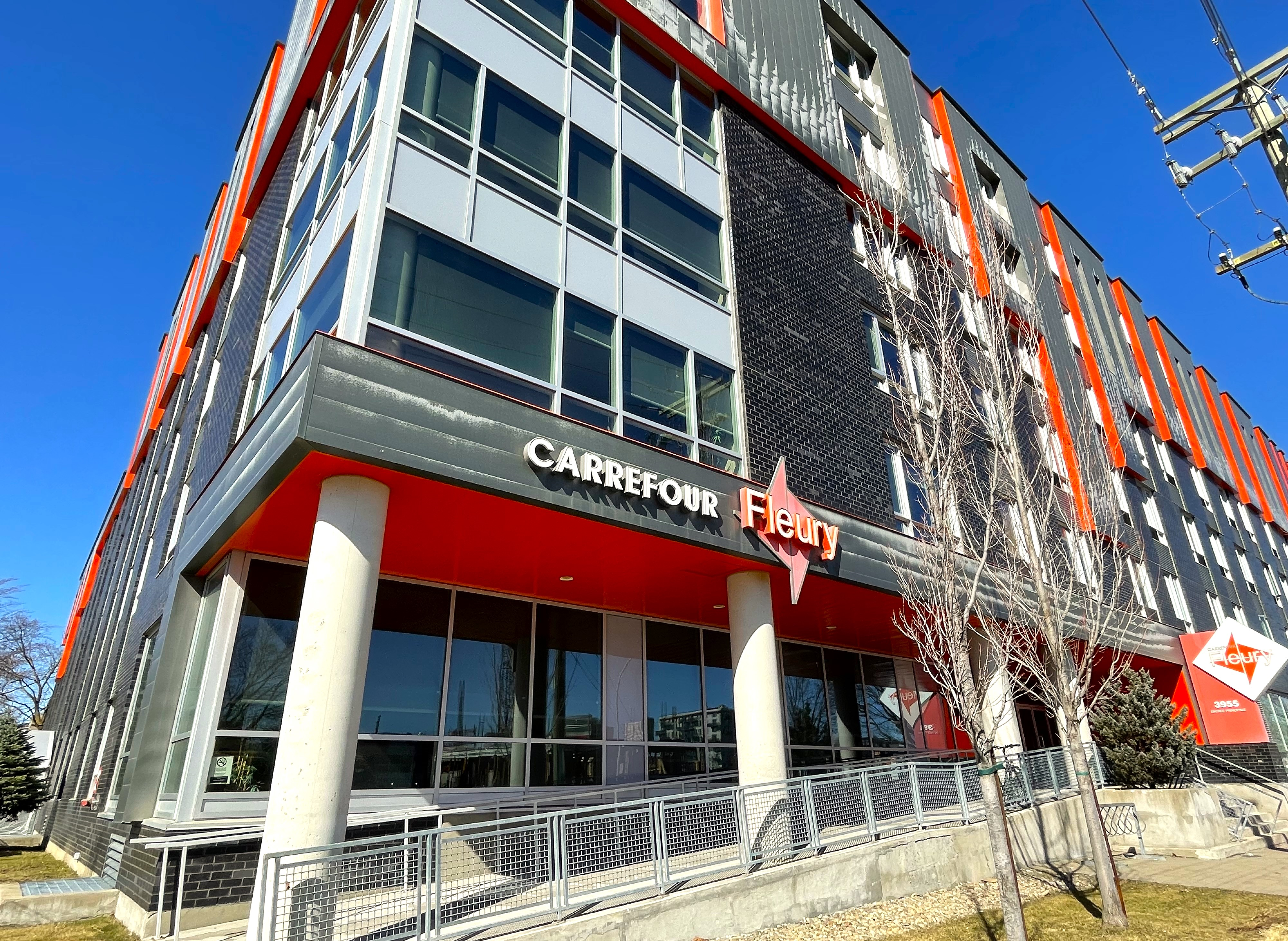 Carrefour Fleury - Image 1