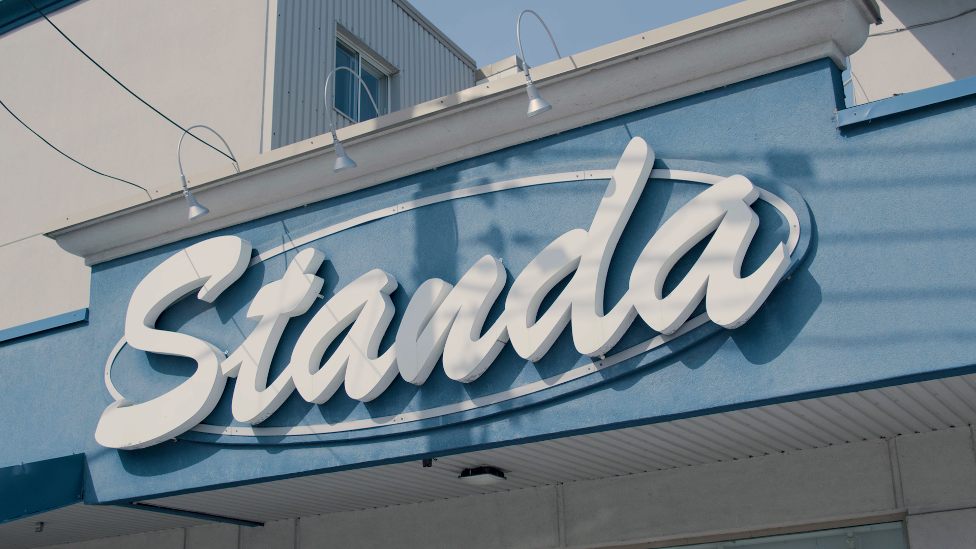 Standa vêtements cadeaux - Image 1