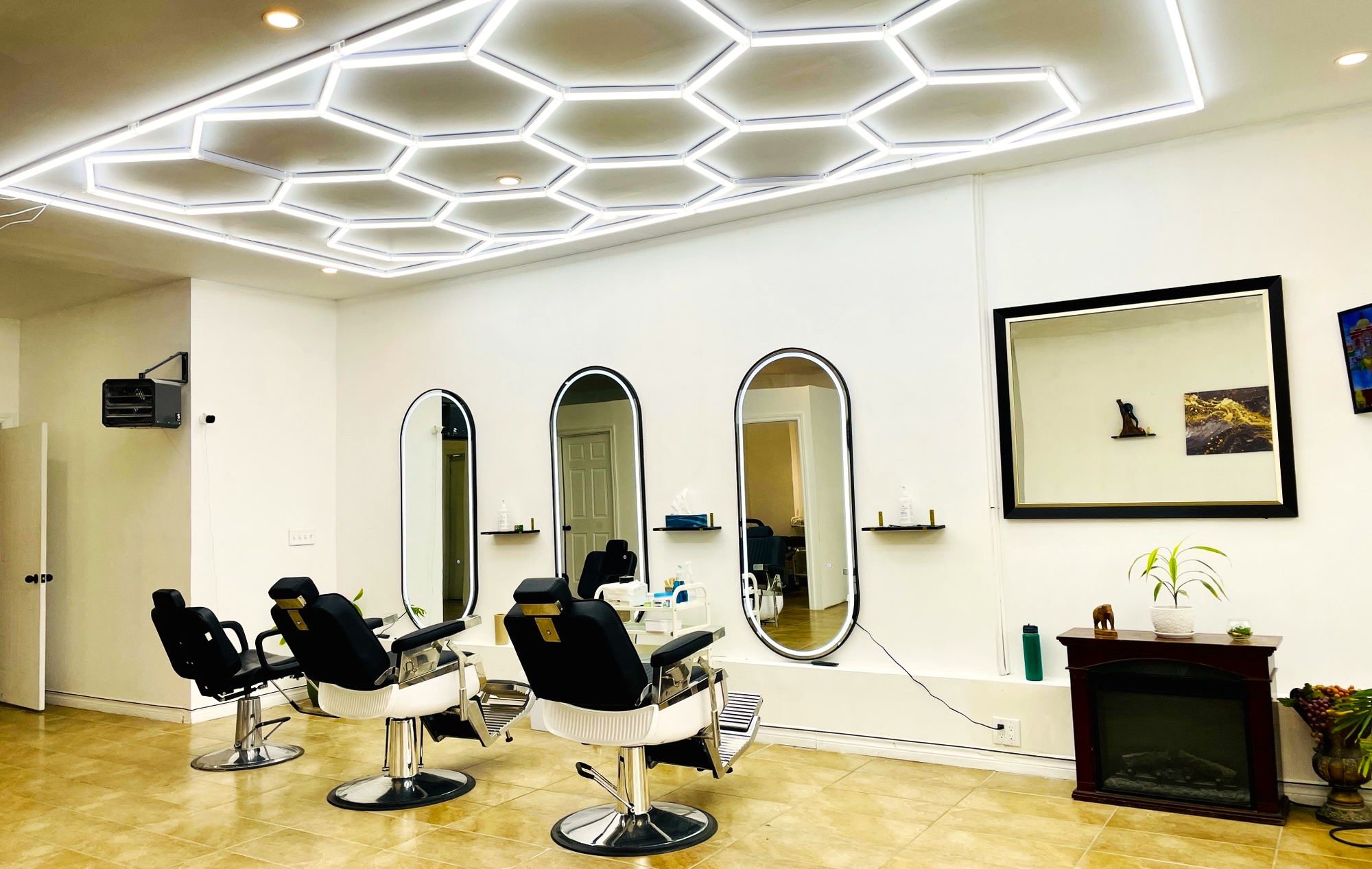 Salon de Beauté Mamta - Image 2